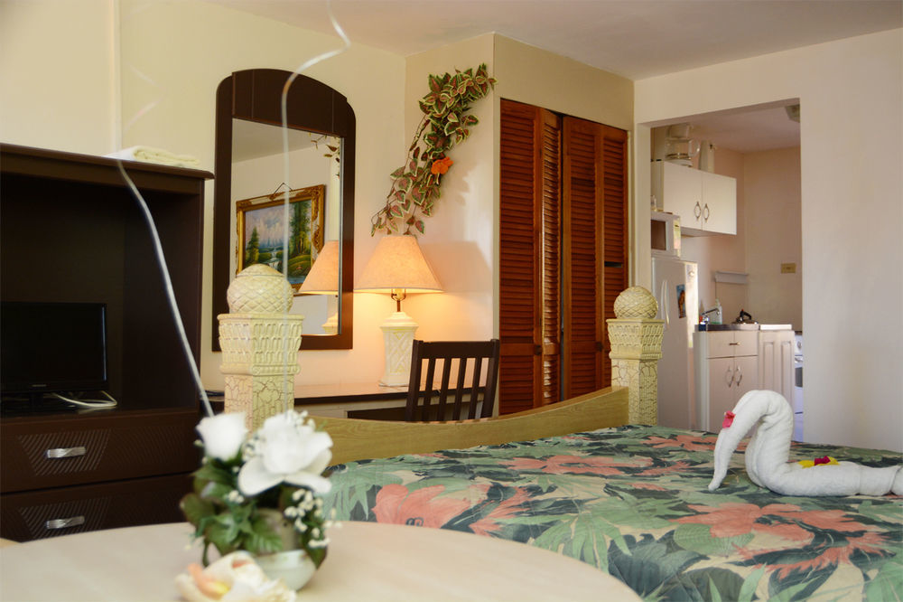 Point Salines Hotel Gwa Kay Exterior foto